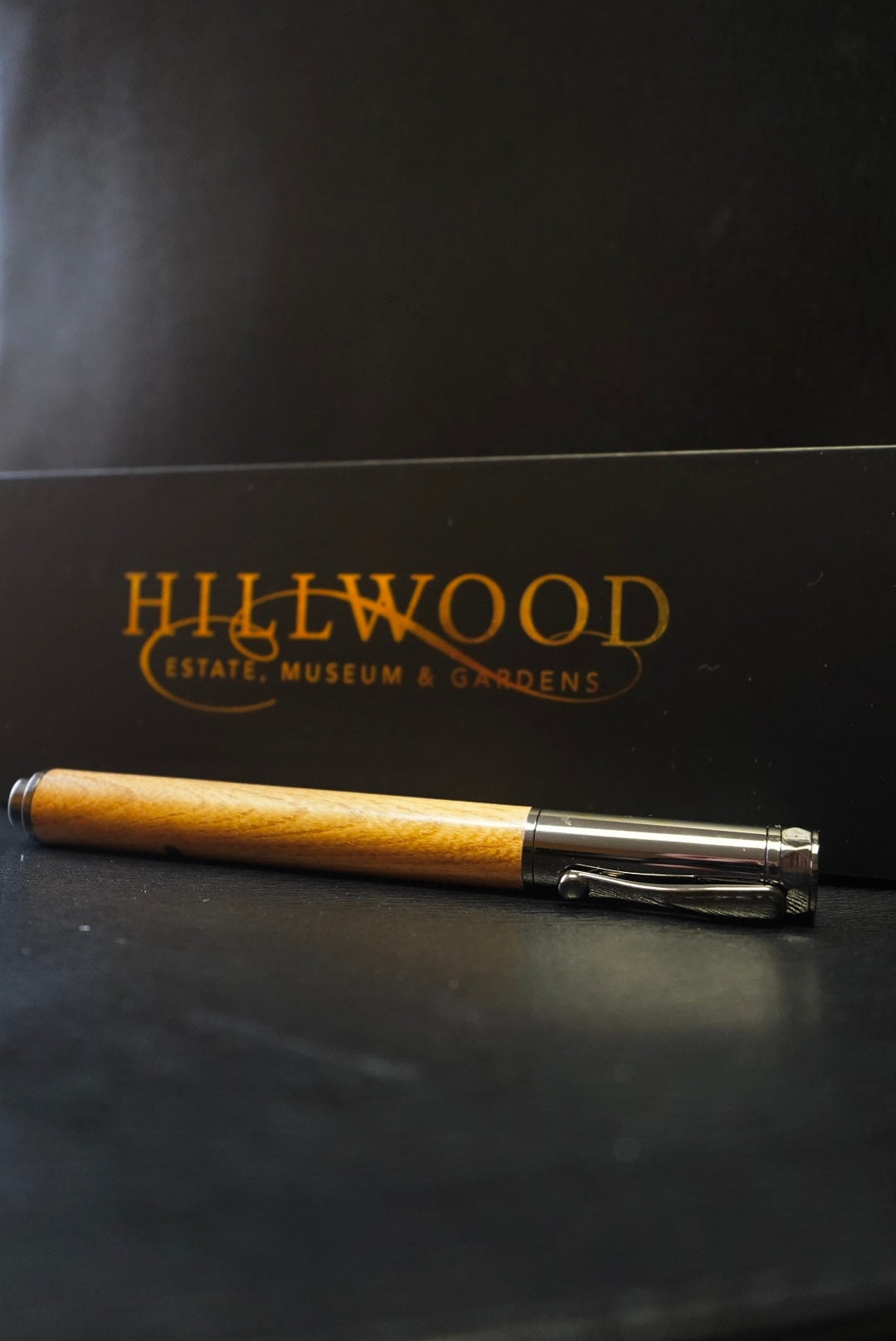 Hillwood Elm Magnetic Rollerball Pen